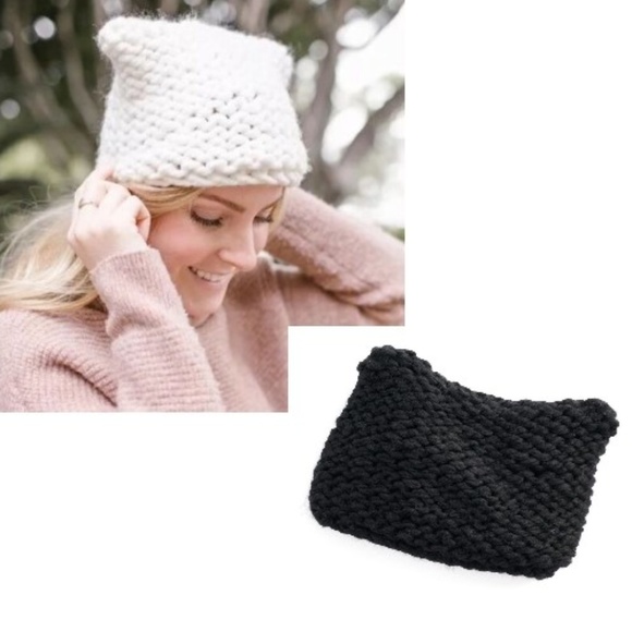 LC Chunky Knit Kitty Ear Beanie Hat - New w/ Tags - Picture 1 of 5